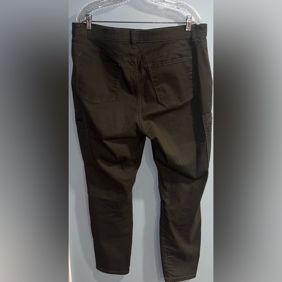 Banana republic- Curvy high rise skinny jeans - Picture 3 of 6